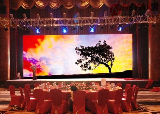 Full Color Rental Indoor Curved LED Wall Display Panel Flight Case For Stage Show